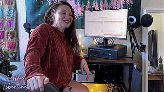 Incidentally slipped my pecker into stepsisters bushy MILF snatch