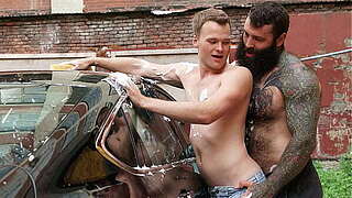 Stepson Earns His Stepdad'_s Vehicle by Engulfing His Weenie - Creepdad