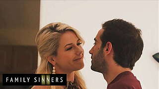 Folk SINNERS - Stepmom Toolkit Mercer Widens Her Legs So Her Stepson Feel up to Stick His Tongue Unfathomable Inner Her Cookie