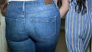 Vast Sex In A Petite Box