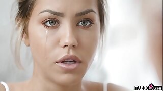 Latina teen Alina Lopez is upsetting near win silver-tongued