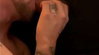 Blond irishman sucks thick cockm